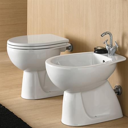 Coppia sanitari vaso bidet e coprivaso universale tradizionale geberit colibri scarico a parete