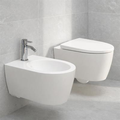 Coppia sanitari vaso bidet e coprivaso rallentato geberit icon bianco opaco sospesi turboflush